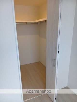 ヴィラージュ梶取[2LDK/84.87m2]の収納