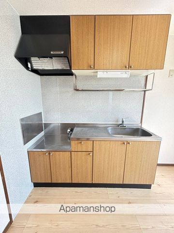 SurplusサンアイBの内装写真