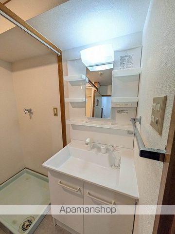 ハイツ伝馬町の内装写真