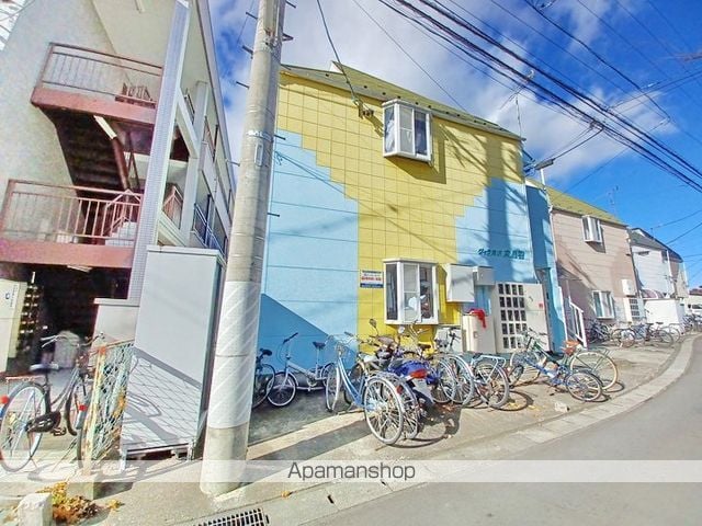 ヴィラ滝沢女鳥羽の外観写真