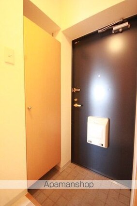 ルミエール（藤原町）[1LDK/43.12m2]の玄関