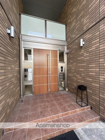 セントラル古江IIの玄関写真