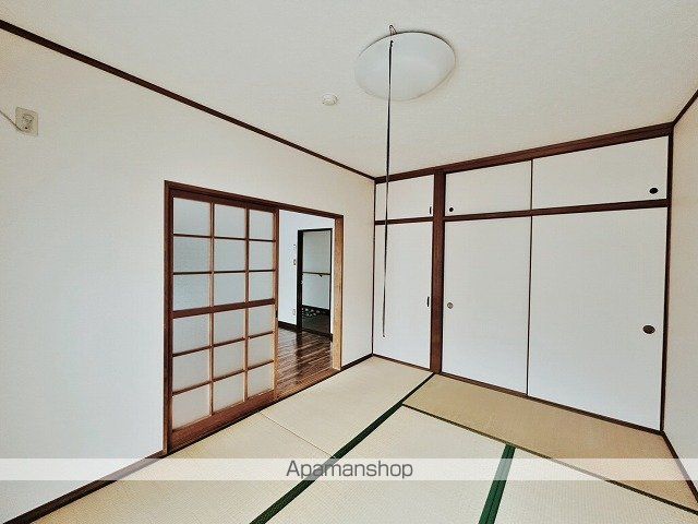 中寺ハイツI・IIの内装写真