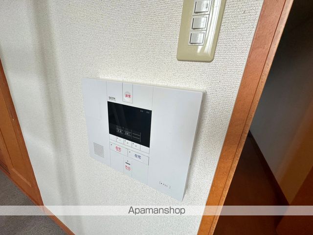 カラコレスの内装写真