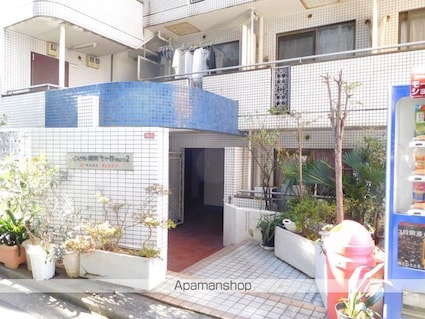 クリスタル南阿佐ヶ谷Ⅱ[1R/14.17m2]のエントランス