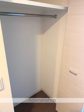 プライムアーバン御堂筋本町の内装写真