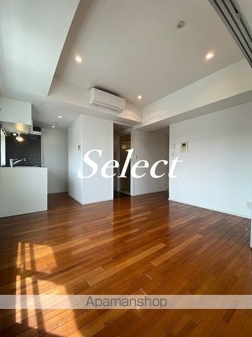 ドゥーエ横濱桜木町の内装写真