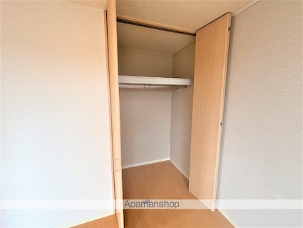 ドミール[2LDK/60.44m2]の収納