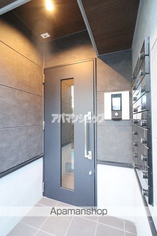 FILLE FLATS SAKADO RYUの玄関写真