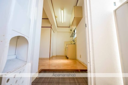 メゾンＡＤⅢ[1R/18.91m2]の玄関1