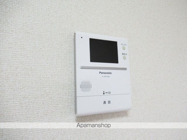 橋市駅前マンションの内装写真