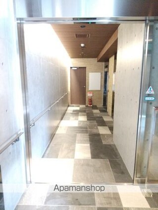 東京都中野区新井１丁目[1R/30.36m2]の共用部1