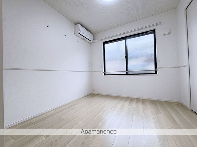 シャルールの内装写真