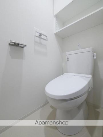 ＰＲＥＭＩＵＭ　ＣＵＢＥ　中野富士見町[1DK/25.5m2]のトイレ