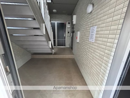 滋賀県大津市におの浜３丁目[1LDK/41.01m2]のロビー