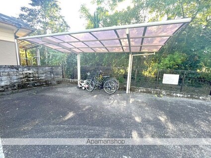 サンビレッジ松原[2LDK/65.66m2]の共用部