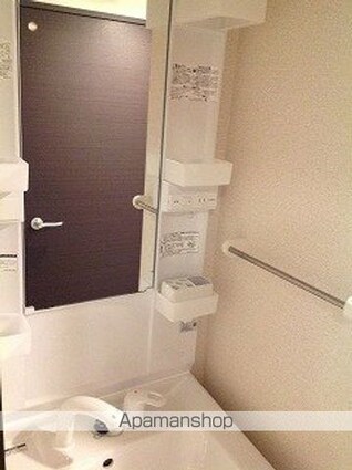 東京都世田谷区三軒茶屋２丁目[1K/26.08m2]の洗面所