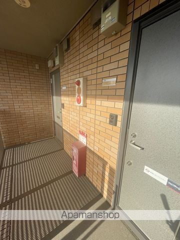 リッチンコートIの玄関写真
