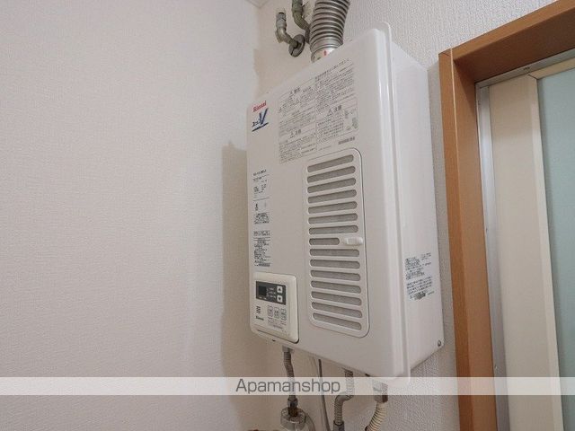 ロイヤルハイム末広Aの内装写真