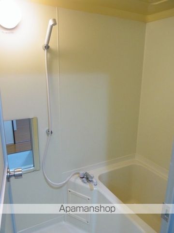 パルティール茂呂[3LDK/63.8m2]のバス