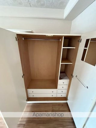 サンクリエートハヤシ壹號舘[1K/23.2m2]の収納