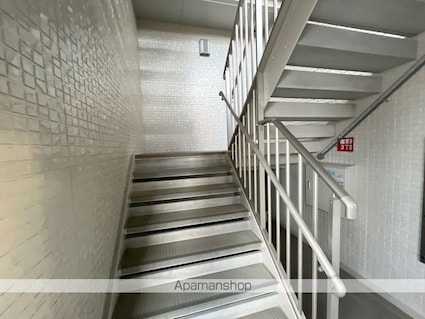 ＱＵＡＬＩＡ[1LDK/41.67m2]の共用部5