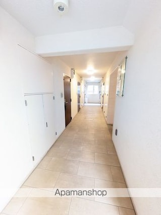 ソサエティ新中野[1R/16.68m2]のロビー2