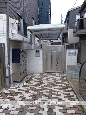 ザ・ソレイユ荒巻神明町B棟の玄関写真