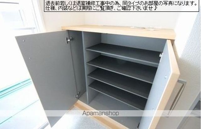 フローレンスの内装写真