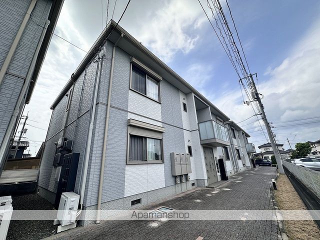 グランラシュレ B棟の外観写真