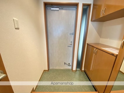 フラッツ・ジャスミン[1LDK/53.88m2]の玄関