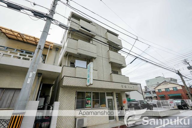 石鎚ハイツの外観写真