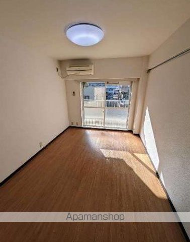 スカイコート川崎の内装写真