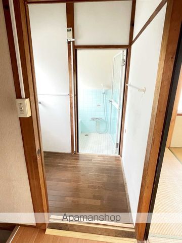 掛川市 2階建 築51年の内装写真