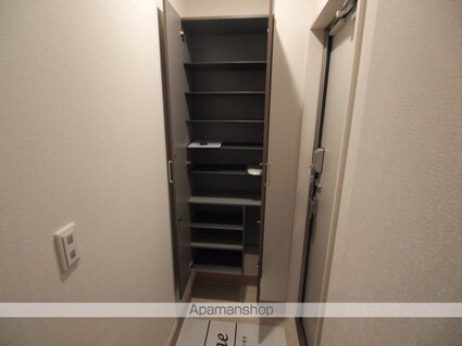 ＧＲＡＮＤ　ＤーＲＯＯＭ高宮北Ｅ[1LDK/39.77m2]の玄関