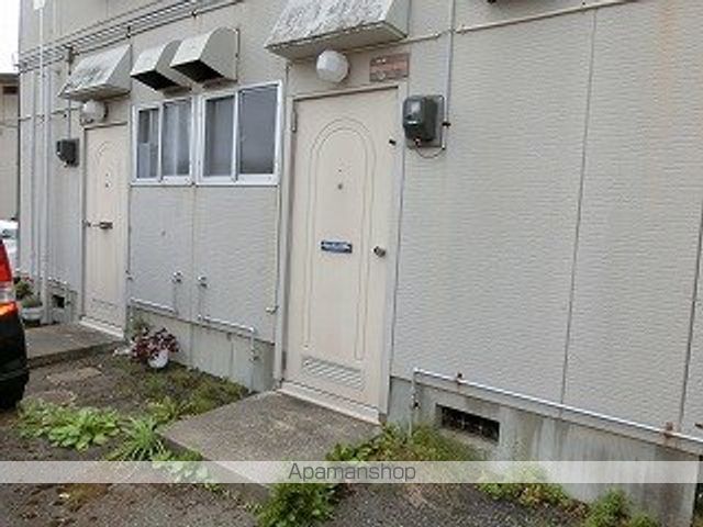 高容ハイツの玄関写真