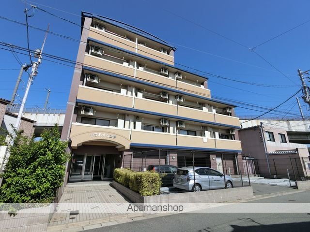 リブハイム土井の玄関写真