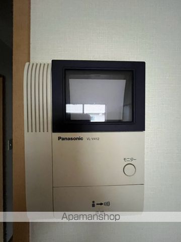 APARTMENT IN WESTの内装写真