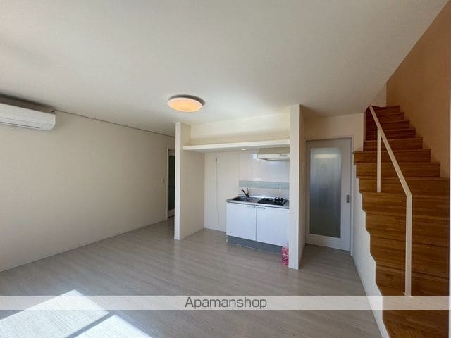 detached 北海道中川郡幕別町緑町9-30

地図を見る