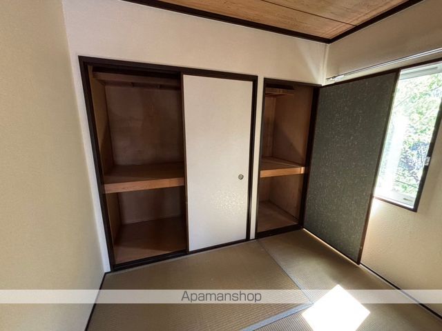 フレグランス中山台 A棟の内装写真