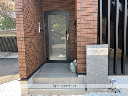 ルピナス　イースト[1K/27.02m2]のエントランス