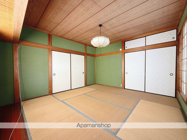 岡田貸家の内装写真