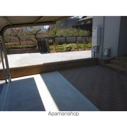 東京都小金井市緑町１丁目[1LDK/46.27m2]の共用部