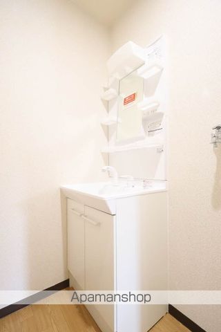 フローラル新庄 B棟の内装写真