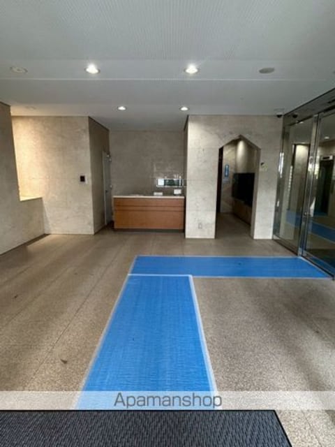 シティパーク津田沼[2LDK/70.74m2]の共用部1