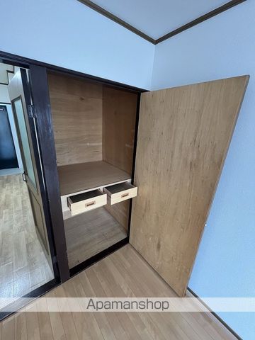 フォーレスト中百舌鳥の内装写真