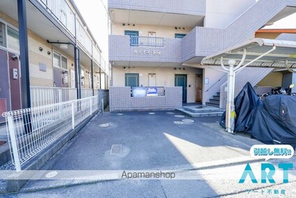 ルシオン木屋[1K/24.65m2]のエントランス1