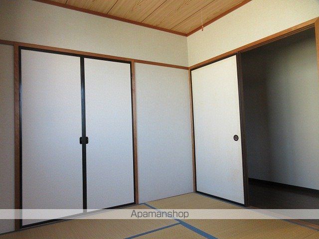 スリーハウス赤尾の内装写真