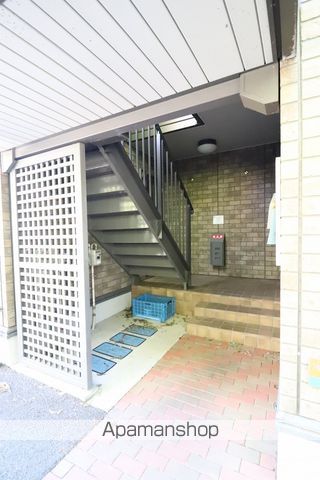 オークスコート Aの玄関写真