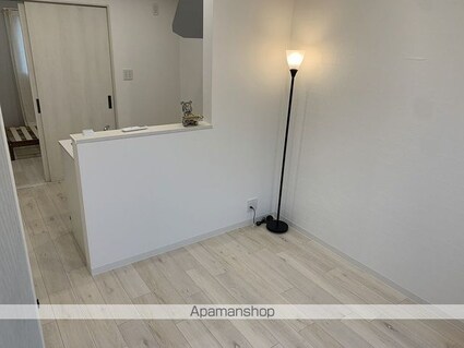 ＥＬＦ妻鳥[1LDK/29.41m2]のリビング・居間